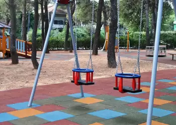 Ανακοίνωση προς τους Δημότες Αμυνταίου, για το θέμα των παιδικών χαρών