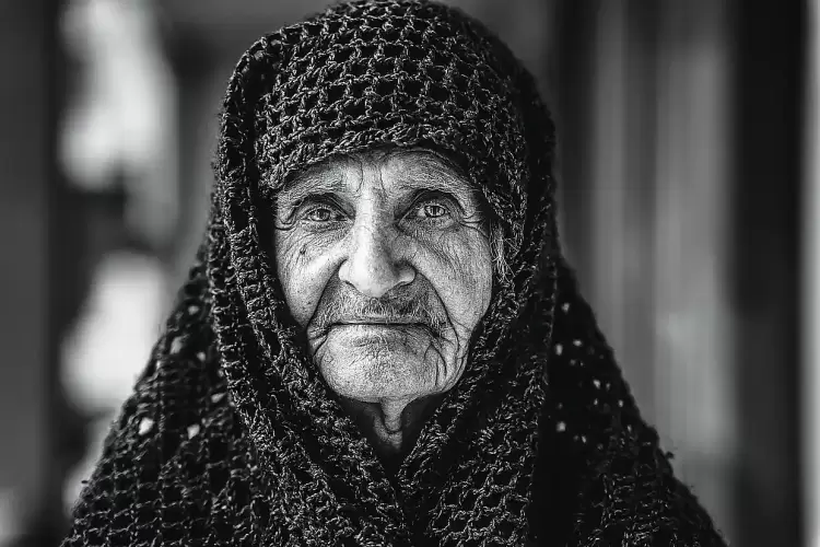 Ασάλευτή -μου- Μνήμη: Με αφορμή τη γιορτή της μητέρας