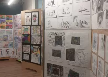 Χρώματα, φαντασία και έμπνευση στο Κοβεντάρειο – Ξεκίνησε η έκθεση του Εικαστικού Εργαστηρίου Κοζάνης