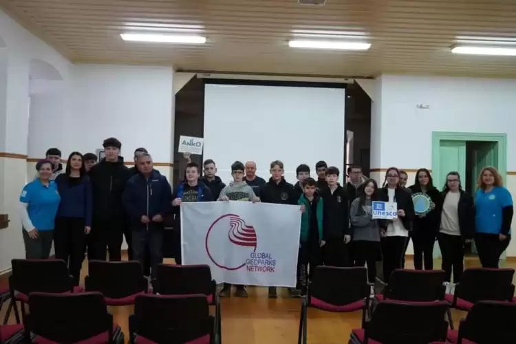 Εκπαιδευτικές εκδρομές Δήμου Βοΐου: Οι μαθητές γνωρίζουν τον Μπούρινο και τη Σιάτιστα