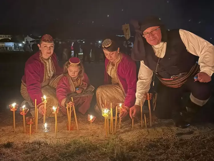 Εντυπωσιακή και Συγκινητική εκδήλωση στη Νεάπολη Βοΐου για την Γενοκτονία των Ποντίων. Εντυπωσιακή και Συγκινητική εκδήλωση στη Νεάπολη Βοΐου για την Γενοκτονία των Ποντίων.