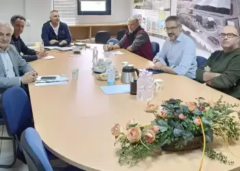 Επίσκεψη της Οικολογικής Κίνησης Κοζάνης στην ΔΙΑΔΥΜΑ Α.Ε και ενημέρωση σχετικά με την Καύση Απορριμμάτων Επίσκεψη της Οικολογικής Κίνησης Κοζάνης στην ΔΙΑΔΥΜΑ Α.Ε και ενημέρωση σχετικά με την Καύση Απορριμμάτων.