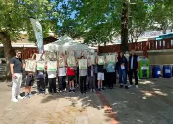 Επιτυχής Διοργάνωση των Δράσεων «Επαναχρησιμοποίηση και Ανακύκλωση στην Πράξη» της ΔΙΑΔΥΜΑ σε Μελίτη και Αιανή Επιτυχής Διοργάνωση των Δράσεων «Επαναχρησιμοποίηση και Ανακύκλωση στην Πράξη» της ΔΙΑΔΥΜΑ σε Μελίτη και Αιανή