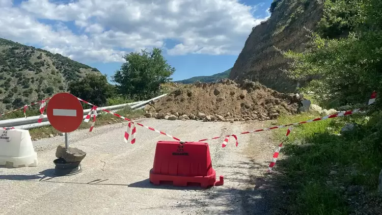 Κλειστός ο δρόμος Βελβεντού – Πολύφυτο στη θέση Κούρναβος: Σοβαρές συνέπειες στην πρόσβαση (χάρτης) Κλειστός ο δρόμος Βελβεντού – Πολύφυτο στη θέση Κούρναβος: Σοβαρές συνέπειες στην πρόσβαση