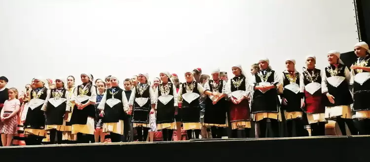 Κοζάνη: Με συγκίνηση και τιμή η γιορτή για τη μητέρα από τον Σύνδεσμο Γραμμάτων και Τεχνών