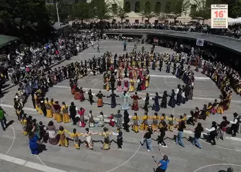 Κόζιανη: Θερμά συγχαρητήρια αξίζουν σε όλα τα παιδιά που με το πάθος και το χαμόγελο τους Κόζιανη: Θερμά συγχαρητήρια αξίζουν σε όλα τα παιδιά που με το πάθος και το χαμόγελο τους