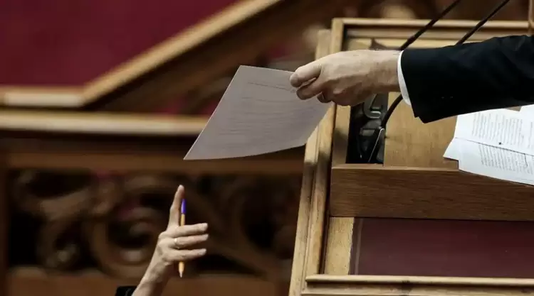 Μπαράζ μεταρρυθμίσεων με τρία νομοσχέδια προ των πυλών από το Υπουργείο Οικονομίας και Οικονομικών