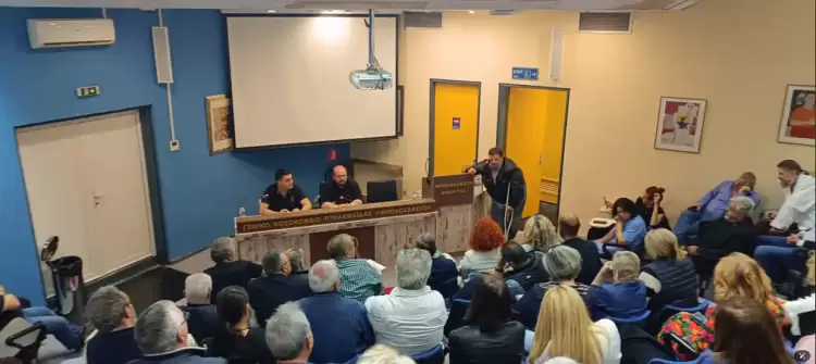 Σύσκεψη  φορέων  και σωματείων   εργαζομένων  στο Μποδοσάκειο Νοσοκομείο