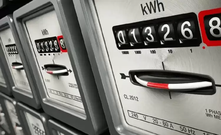 Το 2024 στα σταθερά τιμολόγια ρεύματος στράφηκαν οι καταναλωτές - Ποια είναι τα οφέλη Το 2024 στα σταθερά τιμολόγια ρεύματος στράφηκαν οι καταναλωτές – Ποια είναι τα οφέλη