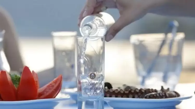 Το ούζο μεγάλος πρωταγωνιστής των εξαγωγών Το ούζο μεγάλος πρωταγωνιστής των εξαγωγών