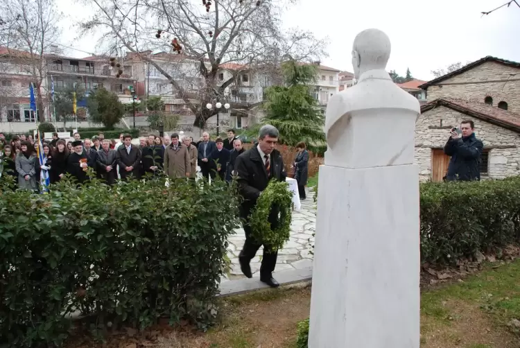 Χρήστος Γ. Μανώλης – Λίγα λόγια με τη συμπλήρωση εξήντα χρόνων από το θάνατο του ευεργέτη της Αιανής