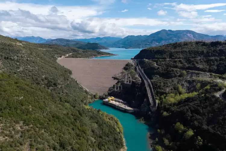 ΔΕΗ και Hydropower Sustainability Alliance σε συνεργασία για βιώσιμα υδροηλεκτρικά έργα στην Ελλάδα
