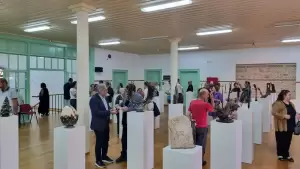 Δήμος Βοΐου: Έναρξη με μια υπέροχη έκθεση γλυπτικής για τις Γιορτές Βοΐου «Πέλεκον 2025»