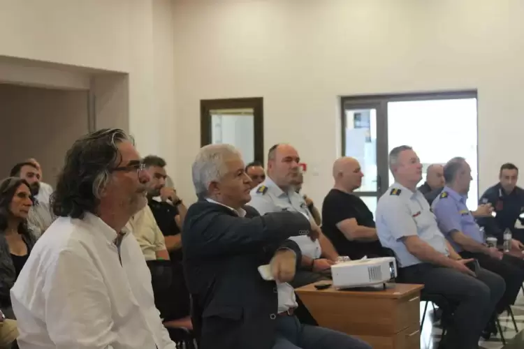 Ενημερωτική εκδήλωση Πολιτικής Προστασίας στο Δήμο Σερβίων Ενημερωτική εκδήλωση Πολιτικής Προστασίας στο Δήμο Σερβίων