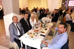 Γενική Συνέλευση Κεντρικής Ένωσης Επιμελητηρίων Ελλάδος: Ένα επίσημο δείπνο που μετατράπηκε σε μία πραγματική γιορτή!