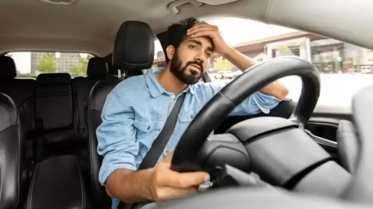 Κώδικας Οδικής Κυκλοφορίας: Αυτά τα χαρτιά πρέπει να έχουμε πάνω μας όταν οδηγούμε