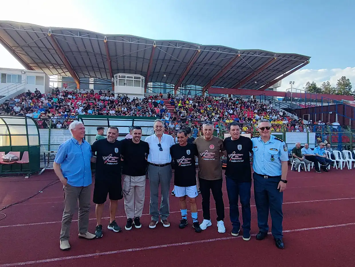 «Κόκκινη κάρτα στα Ναρκωτικά .… Σκοράρω στη Ζωή» - Σκόραραν για τη Ζωή (εικόνες) «Κόκκινη κάρτα στα Ναρκωτικά .… Σκοράρω στη Ζωή»