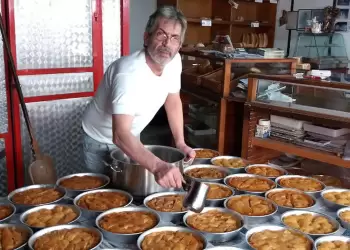 Σχόλιο του Γιάννη Σιδέρη για υπηρεσιακό αυτοκίνητο Σχόλιο του Γιάννη Σιδέρη για υπηρεσιακό αυτοκίνητο