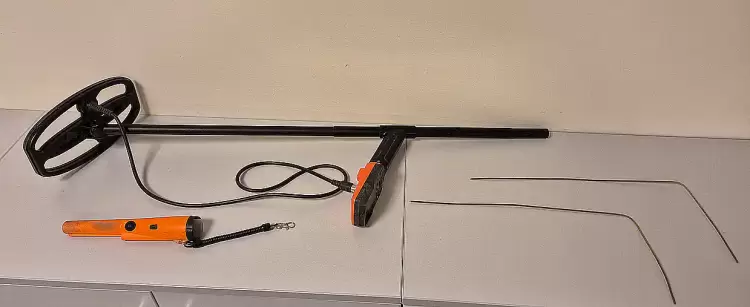 Σύλληψη 41χρονου στην Καστοριά για παράνομη κατοχή ανιχνευτών μετάλλων Σύλληψη 41χρονου στην Καστοριά για παράνομη κατοχή ανιχνευτών μετάλλων