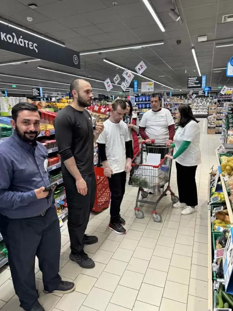 Συμμετοχή του ΚΔΑΠ ΑμεΑ Δήμου Φλώρινας στην ετήσια εθελοντική δράση της εταιρίας ΑΒ Βασιλόπουλος Φλώρινας Συμμετοχή του ΚΔΑΠ ΑμεΑ Δήμου Φλώρινας στην ετήσια εθελοντική δράση της εταιρίας ΑΒ Βασιλόπουλος Φλώρινας