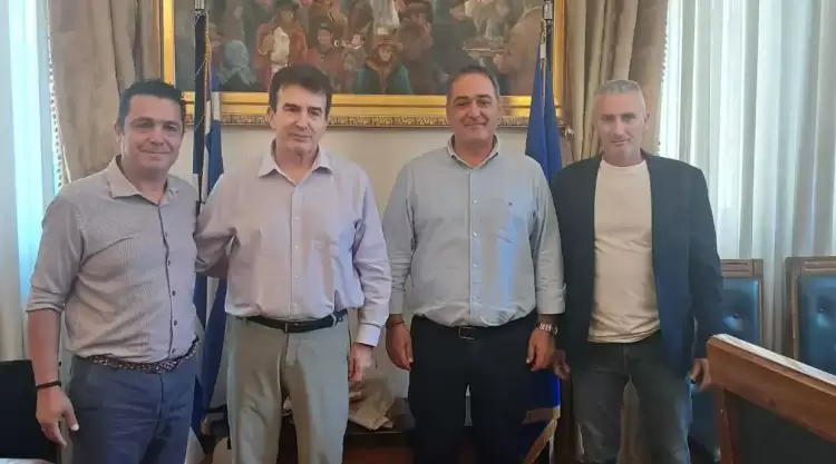 Συνάντηση του Δημάρχου Κοζάνης Γιάννη Κοκκαλιάρη με τον Υπουργό Προστασίας του Πολίτη Μιχάλη Χρυσοχοΐδη Συνάντηση του Δημάρχου Κοζάνης Γιάννη Κοκκαλιάρη με τον Υπουργό Προστασίας του Πολίτη Μιχάλη Χρυσοχοΐδη