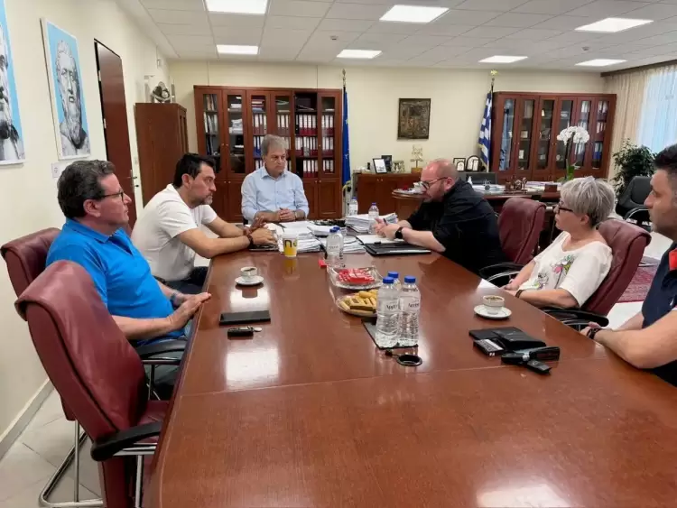 Συνάντηση στην Περιφέρεια για το «Μποδοσάκειο»