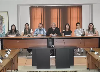 Το σπασμένο τηλέφωνο της αγάπης: Η πρώτη γιορτή παιδιού των συλλόγων γονέων και κηδεμόνων πρωτοβάθμιας εκπαίδευσης του Δήμου Φλώρινας