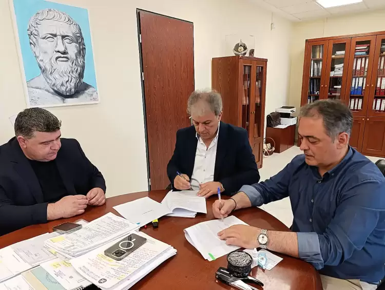 Υπογραφή σύμβασης για τη βελτίωση της οδού Κερασιά – Μηλιά στην Κοζάνη