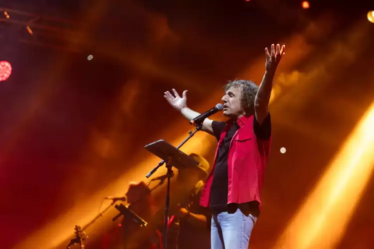 Fiesta Voio: Ο εμβληματικός Βασίλης Παπακωνσταντίνου έρχεται την Κυριακή 13/07