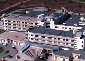  to επισκεπτήριο στο «Μποδοσάκειο»