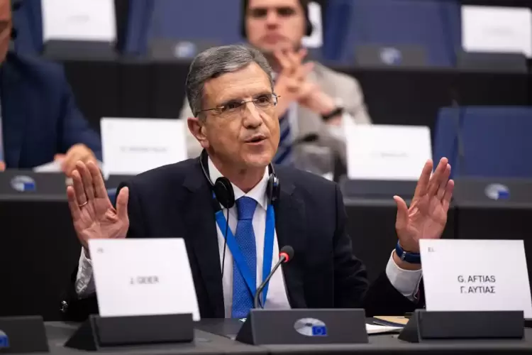 Απάντηση της Κομισιον σε Γ. Αυτιά: Αυστηρό νομικό πλαίσιο προστασίας καταναλωτών από παράνομες ηλεκτρονικές πλατφόρμες