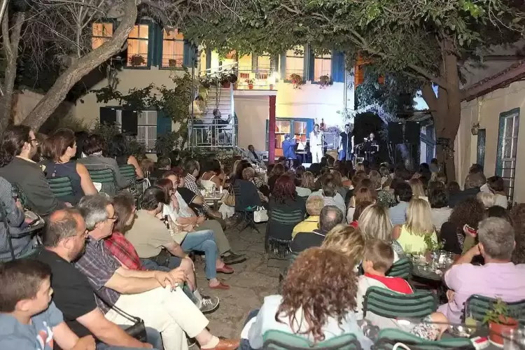 Φιλοπρόοδος Σύλλογος Κοζάνης – Μεταφορά μουσικής παράστασης