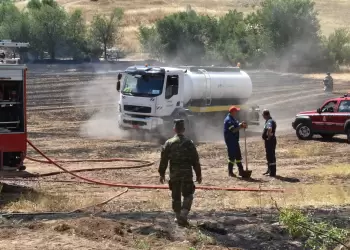 Φωτιά στα Κοίλα – Άμεσα τα  αντανακλαστικά της  Πυροσβεστικής Υπηρεσίας Κοζάνης…