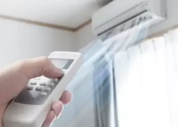 Κλιματιζόμενες αίθουσες στην Πτολεμαϊδα