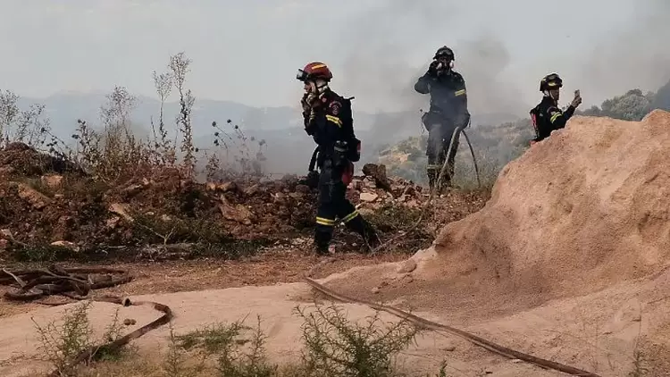 Κοζάνη: Καλύτερη η εικόνα της φωτιάς στα Λιβερά που καίει τα τελευταία 24ωρα