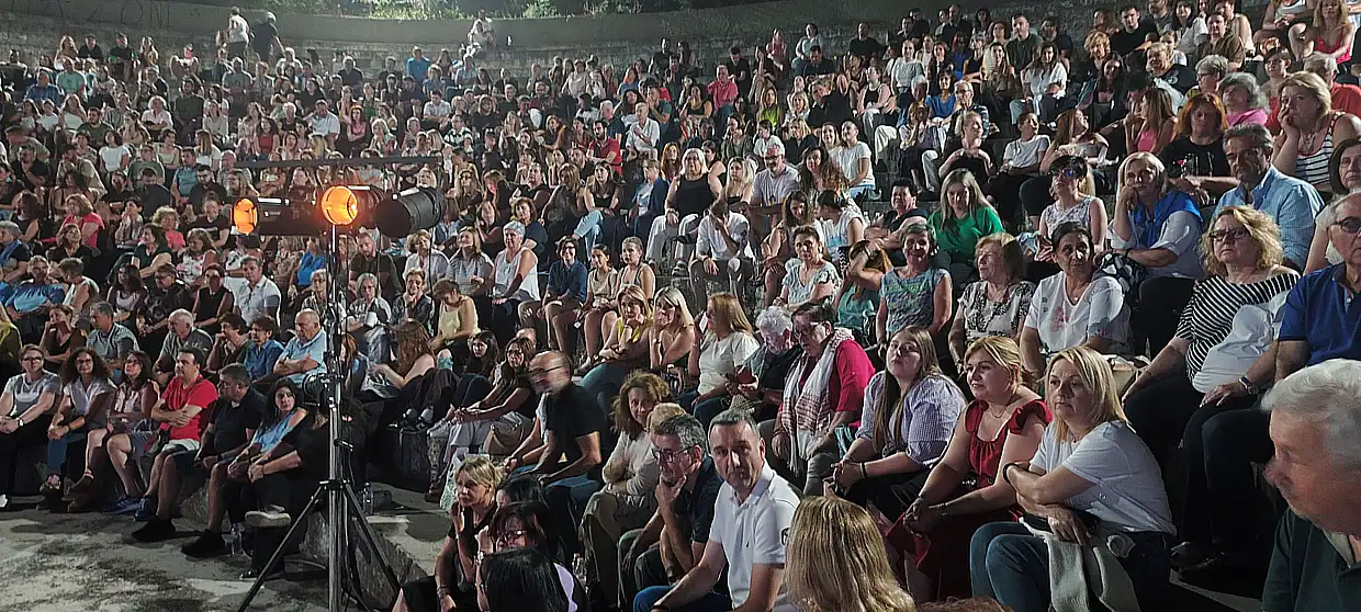 «Ο Παππούς είχε πίεση…Το κοινό… ενθουσιασμό!»