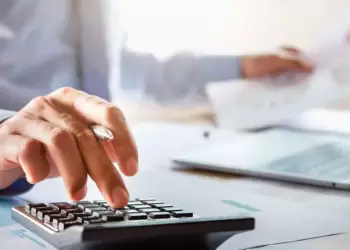 Οδηγίες της ΑΑΔΕ: Επανένταξη σε ρύθμιση οφειλών για όσους χρωστούν λόγω εταιρείας