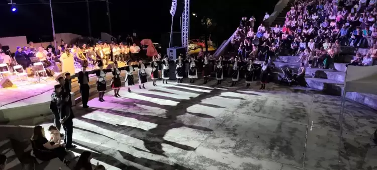 Πολιτιστικό Καλοκαίρι 2025: Με απόλυτη επιτυχία η εκδήλωση «Μουσικό Ταξίδι στην Παράδοση» Πολιτιστικό Καλοκαίρι 2025: Με απόλυτη επιτυχία η εκδήλωση «Μουσικό Ταξίδι στην Παράδοση»