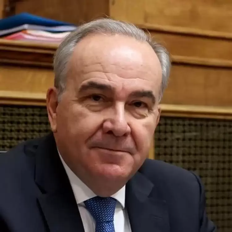 Η πρώτη τρανς γυναίκα πρόεδρος ελληνικού κόμματος