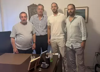 Στάθης Κωνσταντινίδης: Συνάντηση με τους εκπροσώπους του κλάδου της γούνας