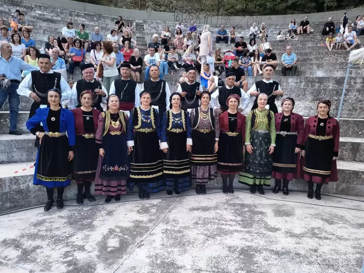 Στο Καστράκι στα Γρεβενά οι Γρεβενιώτες της Κοζάνης