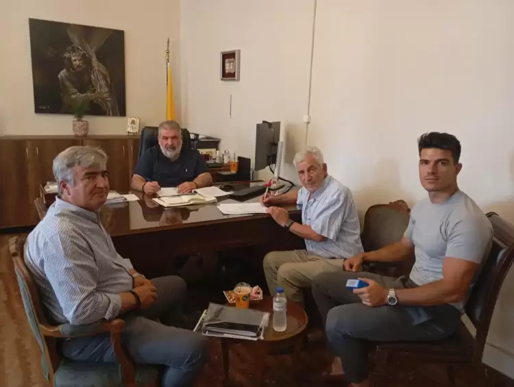 Υπογράφηκε η σύμβαση για την ανακατασκευή και ασφαλτόστρωση δρόμων στην Πτολεμαΐδα