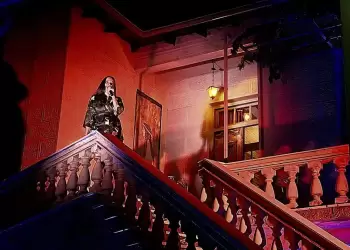 4ο φωτογραφικό λεύκωμα του Βαγγέλη Νικόπουλου: «Γρεβενά 1907 1995, Εικόνες Αστικού Τοπίου, Μαρτυρίες».