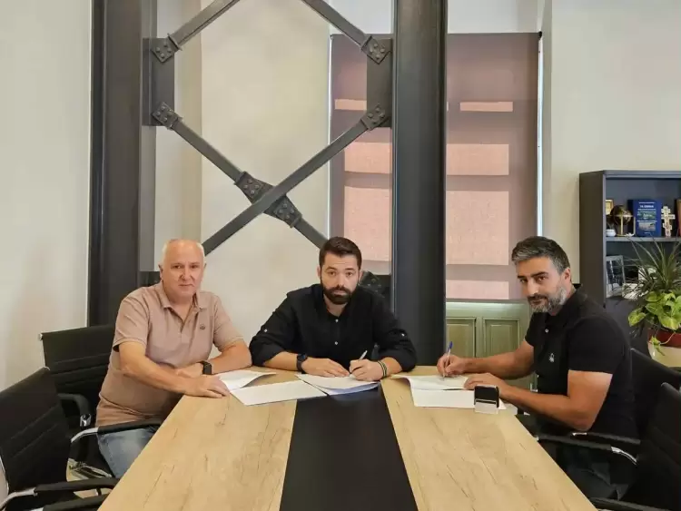 Αναβάθμιση της αίθουσας πολλαπλών χρήσεων στο Γενικό Λύκειο-Γυμνάσιο Σερβίων Αναβάθμιση της αίθουσας πολλαπλών χρήσεων στο Γενικό Λύκειο Γυμνάσιο Σερβίων