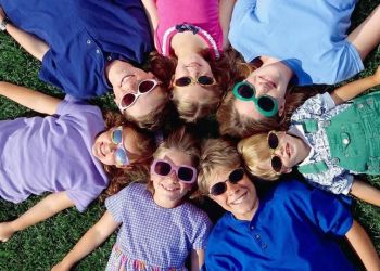 Από ποια ηλικία επιτρέπονται τα γυαλιά ηλίου;