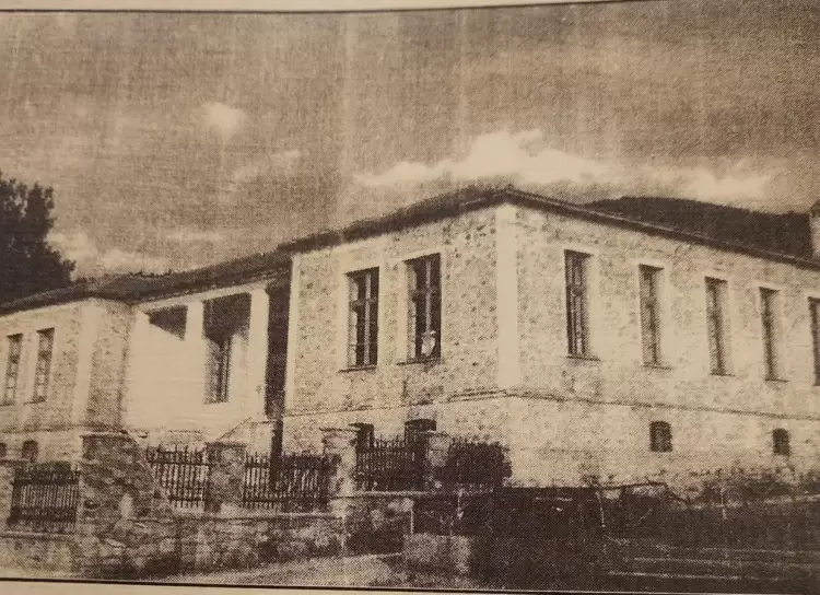 Αστική Εταιρία Καταφυγίου: Το καταφύγι τιμά το ιστορικό γεγονός της Παμμακεδονικής συνδιάσκεψης της Ε.Π.Ο.Ν. Αστική Εταιρία Καταφυγίου: Το καταφύγι τιμά το ιστορικό γεγονός της Παμμακεδονικής συνδιάσκεψης της Ε.Π.Ο.Ν.