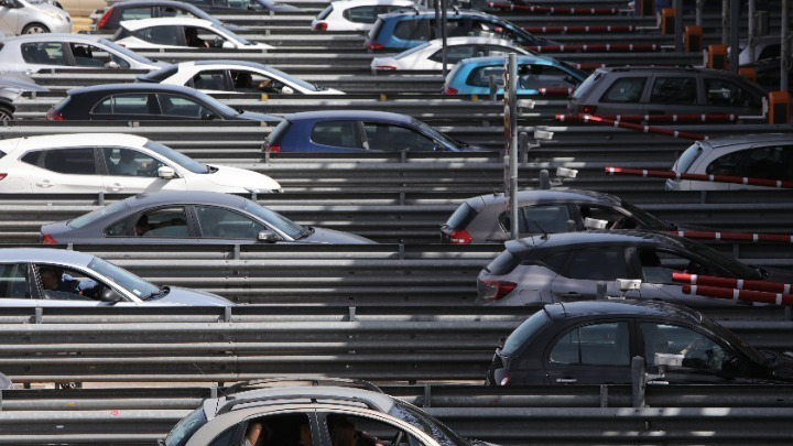 Έκτακτα μέτρα της Τροχαίας για την έξοδο του Δεκαπενταύγουστου Έκτακτα μέτρα της Τροχαίας για την έξοδο του Δεκαπενταύγουστου