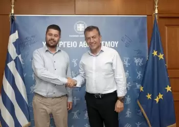 Ευχαριστίες ΕΠΟ σε Βρούτση και Κικίλια για τις δωρεάν μετακινήσεις των νησιωτικών ερασιτεχνικών σωματείων