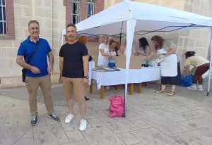 Γέμισε κόσμο, μνήμες, χρώματα, αρώματα, παιχνίδια και γεύσεις  ο αύλειος χώρος της εκκλησίας του Αγίου Νικολάου στον Κρόκο