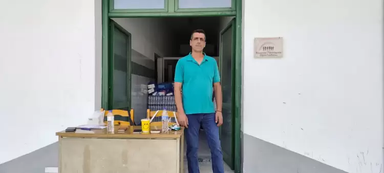 Γρεβενά - Κοινωνικό Παντοπωλείο: Στήριξη με τρόφιμα και είδη υγιεινής στους συμπολίτες μας. Γρεβενά – Κοινωνικό Παντοπωλείο: Στήριξη με τρόφιμα και είδη υγιεινής στους συμπολίτες μας.